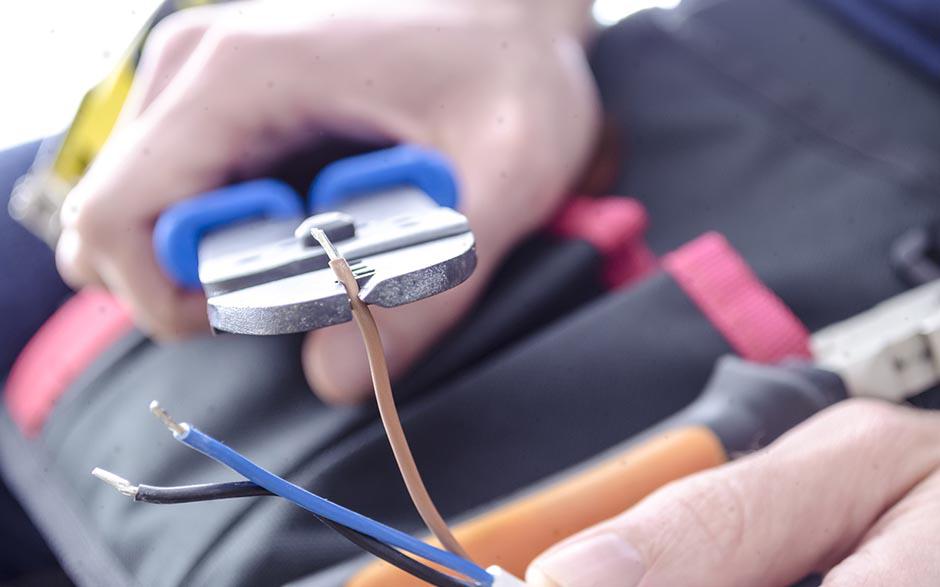 cherche électricien Bezons